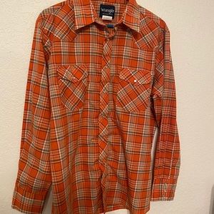 Wrangler Orange Pearl snap button up shirt size Large